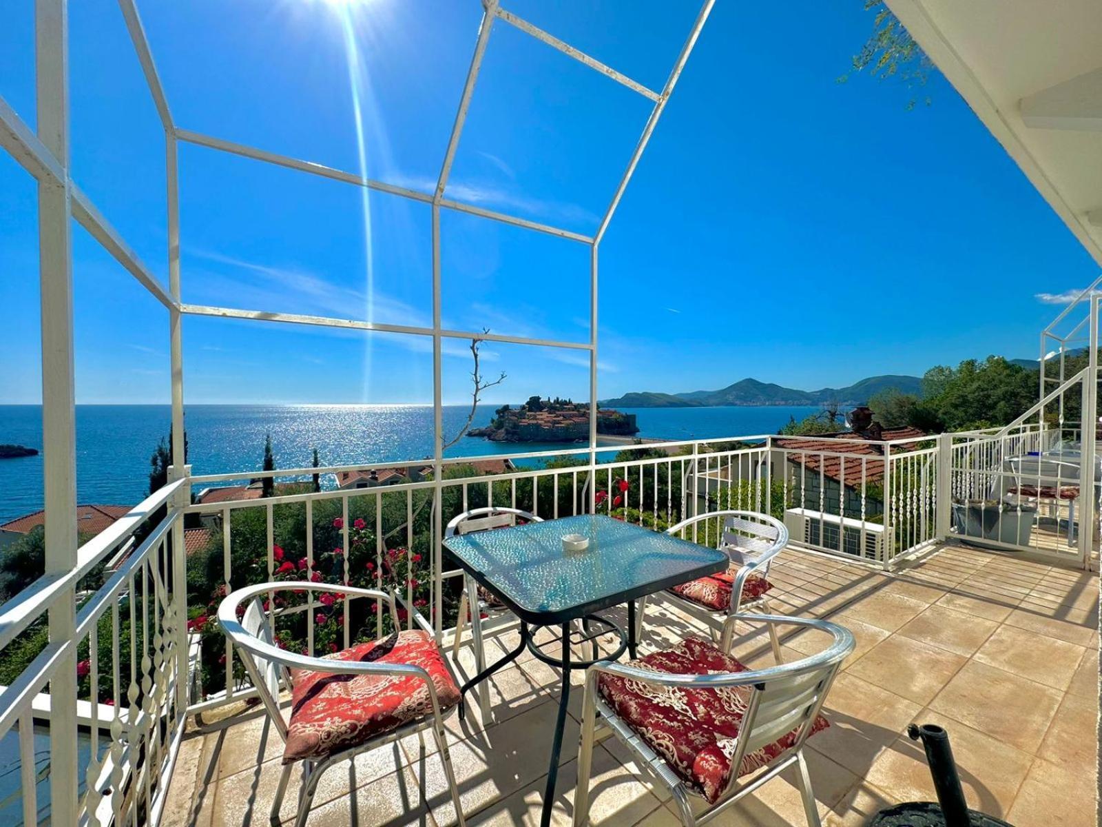 Sun Rose Apartments Sveti Stefan Kültér fotó